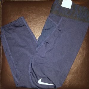 Women’s Nike Dri-Fit leggings